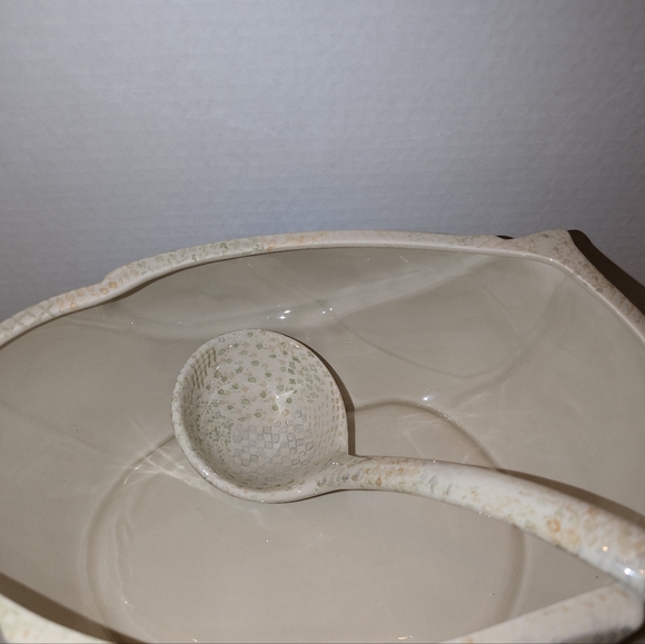 NWOT Vintage “Fitz & Floyd" Provence Soup Tureen with Ladle - Picture 8 of 16